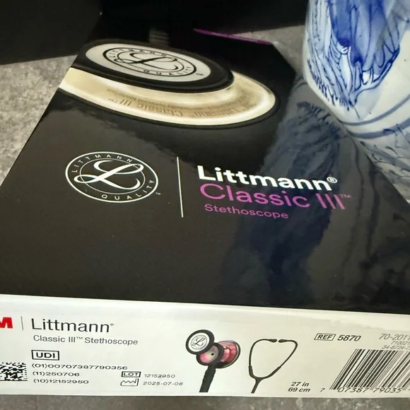 Littmann Classic III Stethoscope - Picture 2 of 3